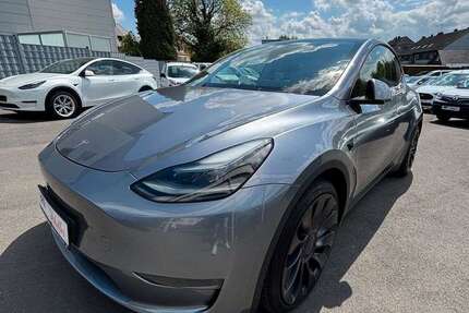 Tesla Model Y 72.300 km 38.900 &euro; Bochum 44803