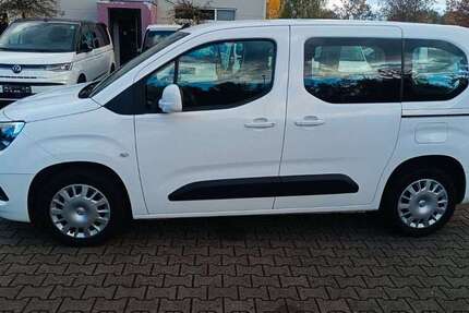 Opel Combo 100.000 km 15.500 &euro; Siegenburg 93354