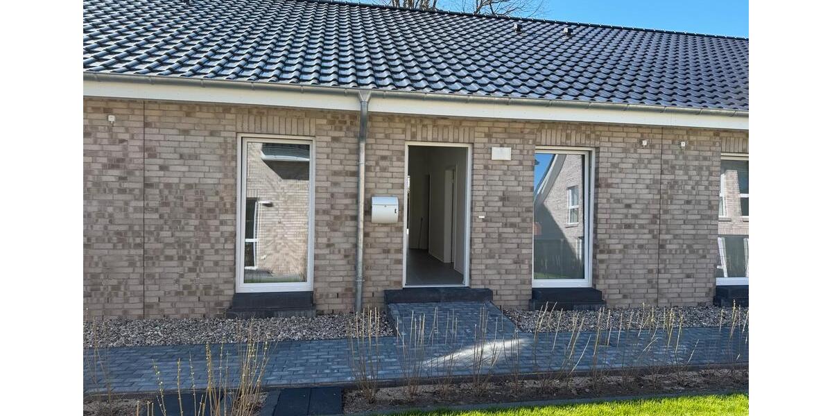 Reihenhaus Wees - 3 Zimmer, 95 m&sup2;, 1.300&euro; | Angebot:26409749