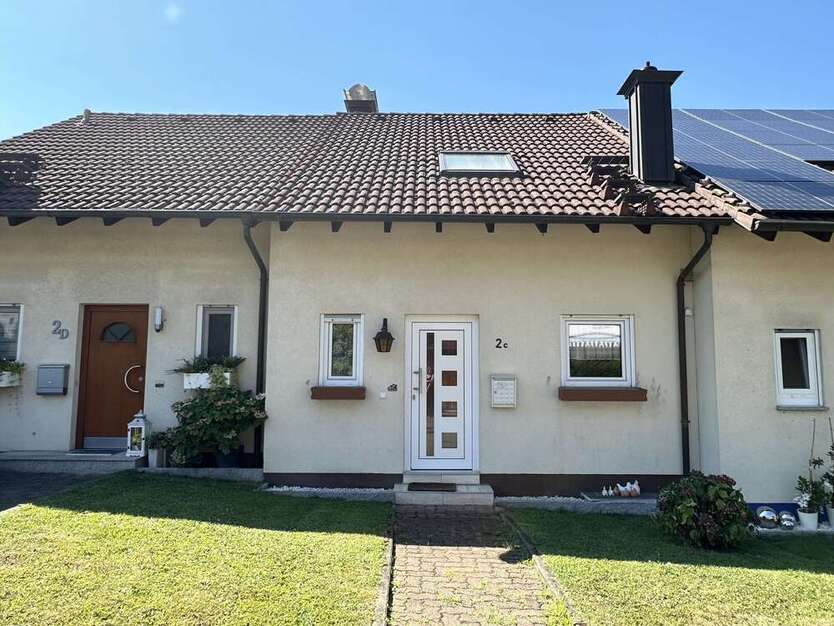 Haus zum Kaufen in Grenzach-Wyhlen 379.000 € 112 m² 3.5 zimmer