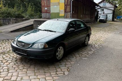 Toyota Avensis 190.830 km 2.250 &euro; HAMBURG 22113