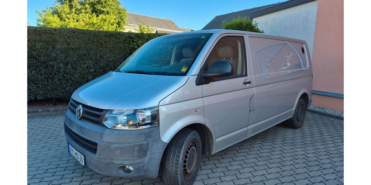 VW T5 Transporter 325.000 km 5.500 &euro; Radeberg OT Ullersdorf 01454