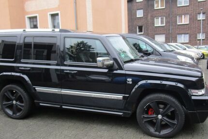 Jeep Commander 233.000 km 15.999 &euro; Oberhausen 46117