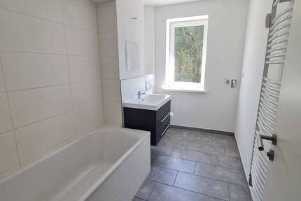 Zimmer Johanngeorgenstadt - 4 Zimmer, 85 m&sup2;, 505&euro; | Angebot:26389542