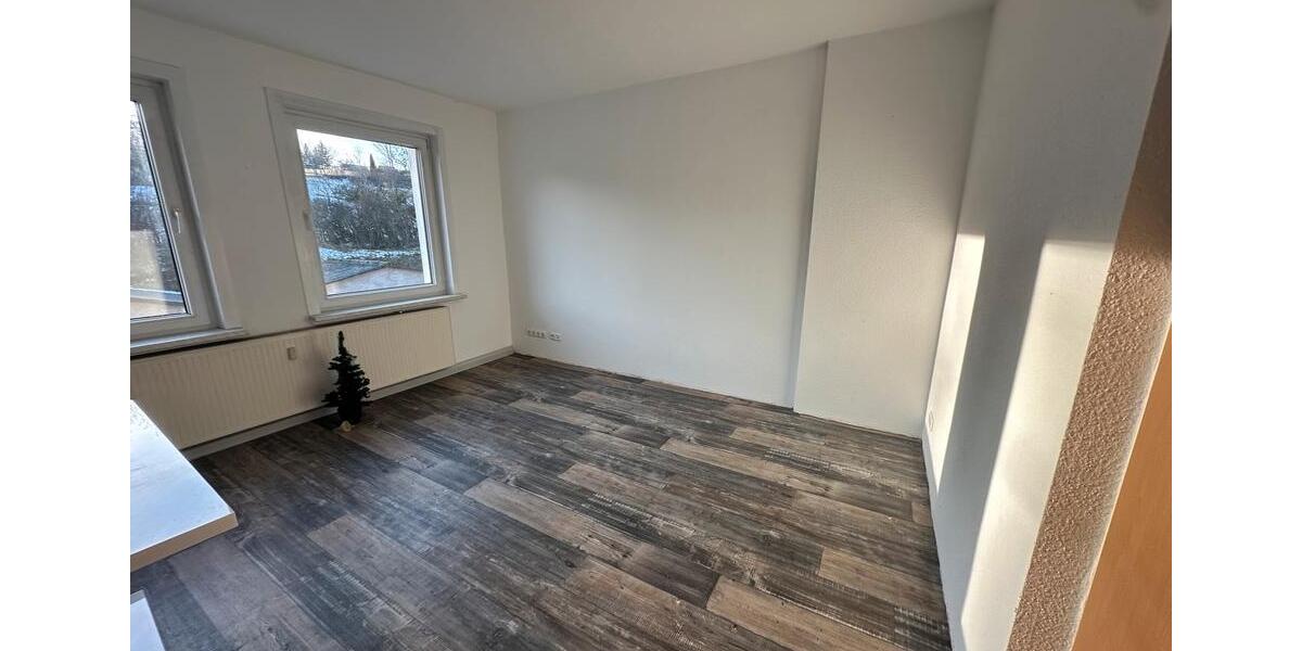 Etagenwohnung Schwarza - 3 Zimmer, 63 m&sup2;, 480&euro; | Angebot:26690826
