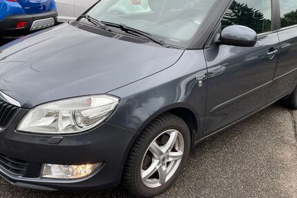 Skoda Fabia 61.000 km 7.900 € Kirkel-Limbach 66459