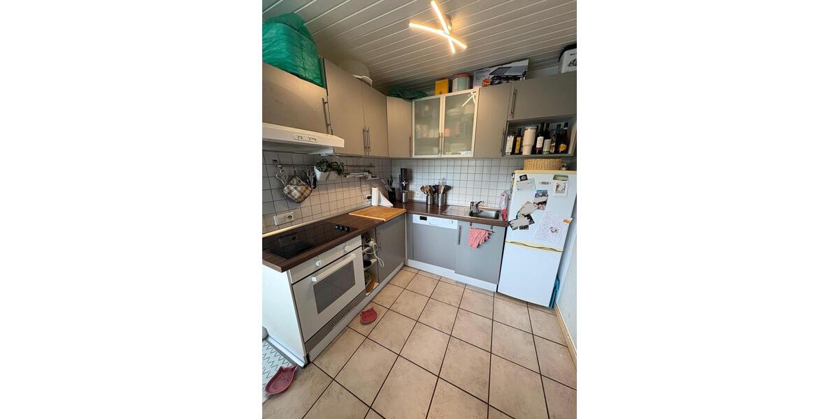 Dachgeschoßwohnung Korschenbroich - 2 Zimmer, 71 m&sup2;, 550&euro; | Angebot:26413501