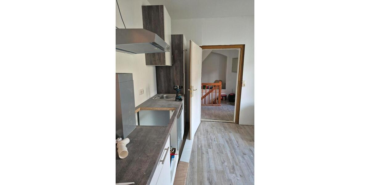 Etagenwohnung Oberviechtach - 2.5 Zimmer, 100 m&sup2;, 800&euro; | Angebot:26481239