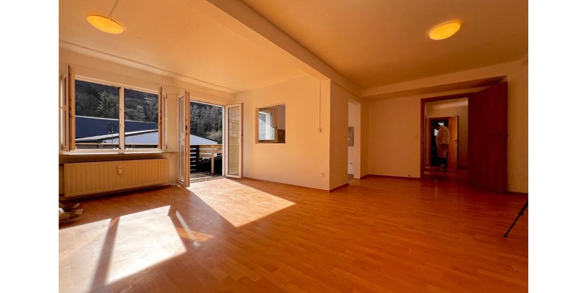 Erdgeschoßwohnung Winterberg - 3.5 Zimmer, 85 m&sup2;, 550&euro; | Angebot:25420318