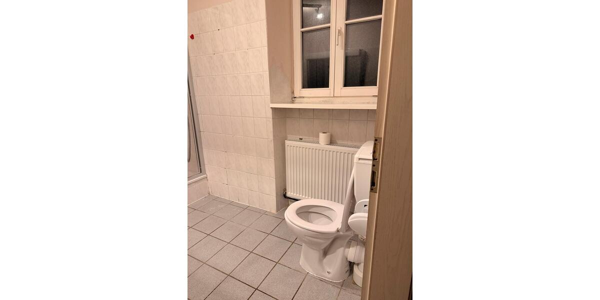 Etagenwohnung Heusweiler - 4 Zimmer, 100 m&sup2;, 1.000&euro; | Angebot:26432673