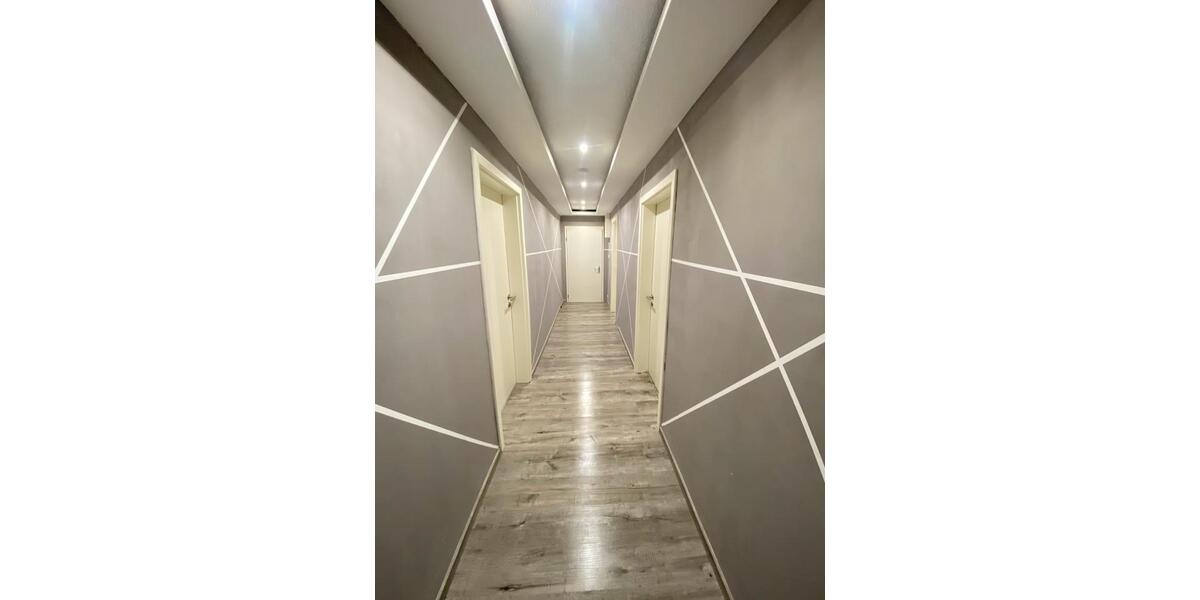 Dachgeschoßwohnung Mettlach - 2 Zimmer, 50 m&sup2;, 600&euro; | Angebot:25480226