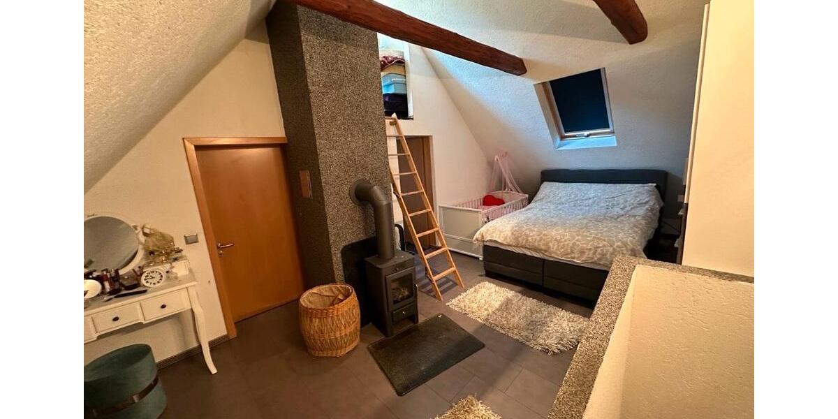 Doppelhaushälfte - 8 Zimmer, 110 m&sup2;, 97.999&euro; | Angebot:27002053
