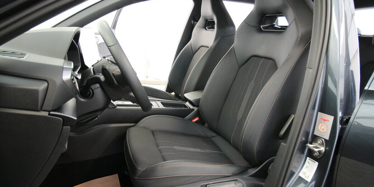 Cupra Leon Sportstourer e-HYBRID 6-DSG NAVI+LED+KAMERA 18.420 km 28.500 &euro; Hagenow 19230