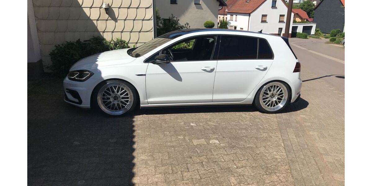VW Golf 75.000 km 26.300 &euro; Oberthal 66649