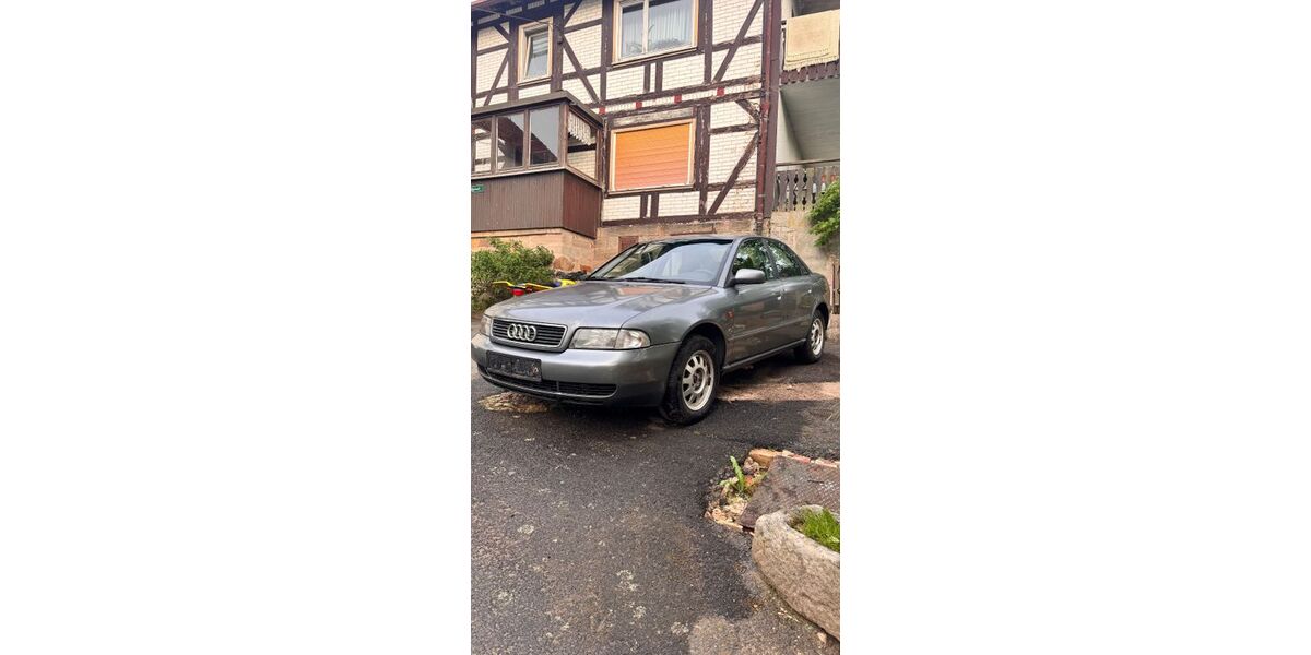 Audi A4 230.770 km 2.250 &euro; Grebenau 36323