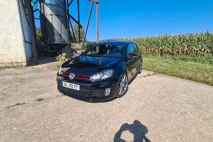 VW Golf 150.000 km 9.800 &euro; Rain 94369