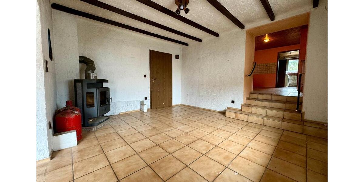 Einfamilienhaus Schmelz - 6 Zimmer, 150 m&sup2;, 89.000&euro; | Angebot:27117405