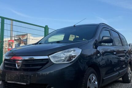 Dacia Lodgy 227.000 km 3.980 &euro; Frankfurt am Main 60486