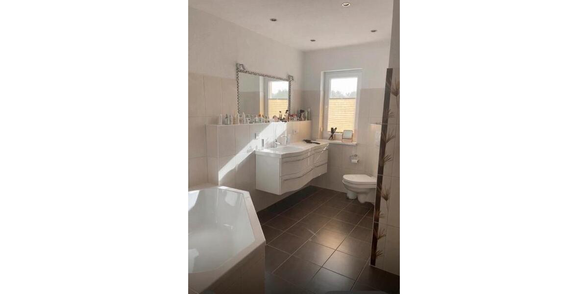 Einfamilienhaus Schwaan - 6 Zimmer, 166 m&sup2;, 649.000&euro; | Angebot:26728960