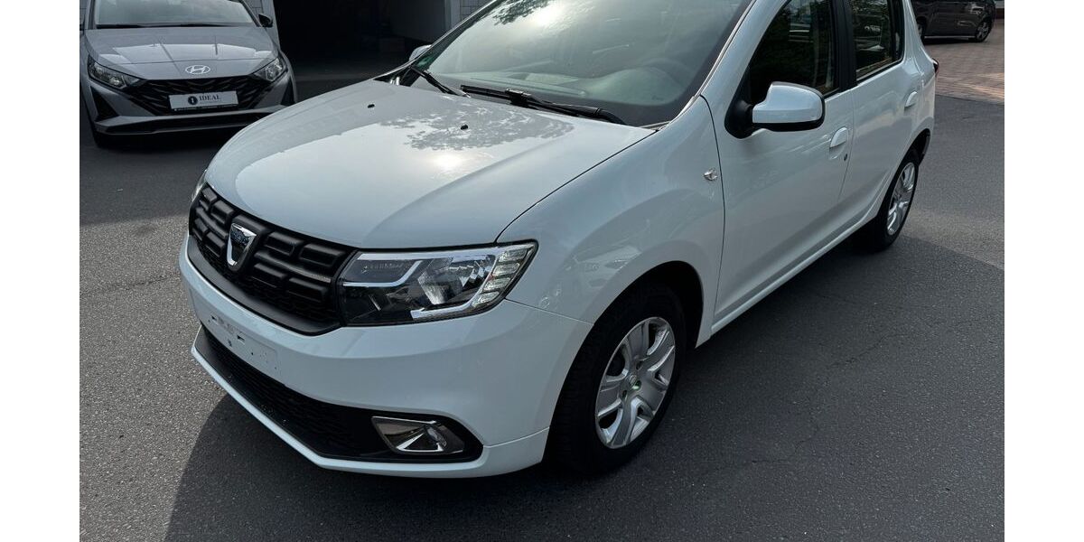 Dacia Sandero 65.000 km 6.750 &euro; Much 53804