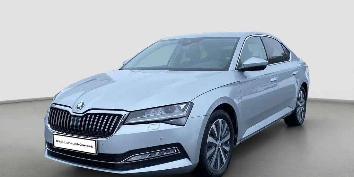 Skoda Superb 43.646 km 26.755 &euro; Langenwetzendorf 07957