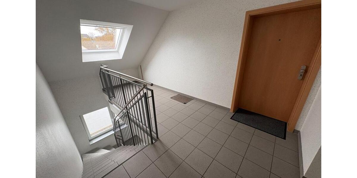 Dachgeschoßwohnung Menden (Sauerland) Berkenhofskamp - 2 Zimmer, 53 m&sup2;, 690&euro; | Angebot:26040066
