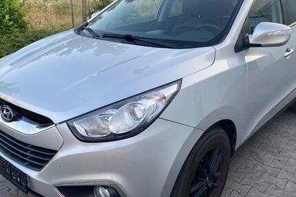 Hyundai ix35 211.000 km 6.450 &euro; Osthofen 67574