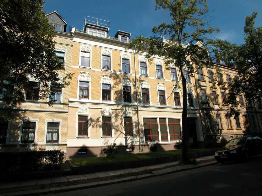 Wohnung zum Mieten in Chemnitz 250 € 47.68 m²