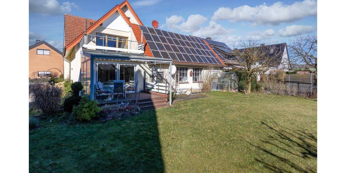 Mehrfamilienhaus, Wohnhaus Gütersloh Spexard - 8 Zimmer, 252 m&sup2;, 580.000&euro; | Angebot:26858733