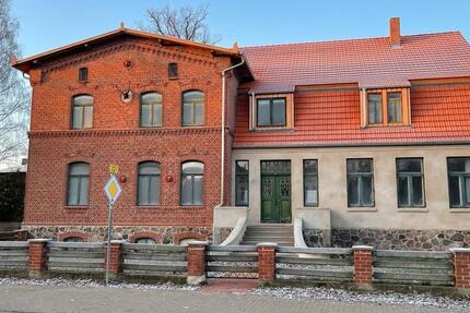Wohnung Ruhner Berge - 3 Zimmer, 64 m&sup2;, 576&euro; | Angebot:21271676