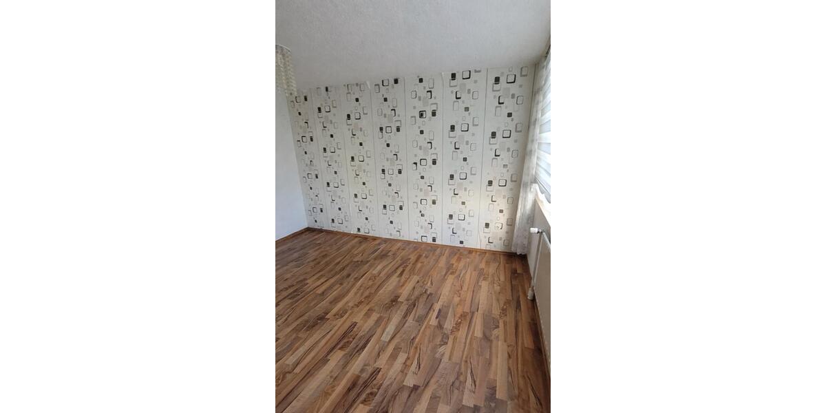 Etagenwohnung Ludwigshafen am Rhein Ludwigshafen-Hemshof - 4 Zimmer, 81 m&sup2;, 240.000&euro; | Angebot:25902085