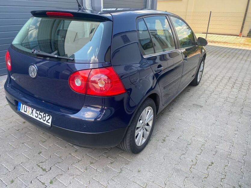 VW Golf 138.000 km 4.397 € Hirrlingen 72145