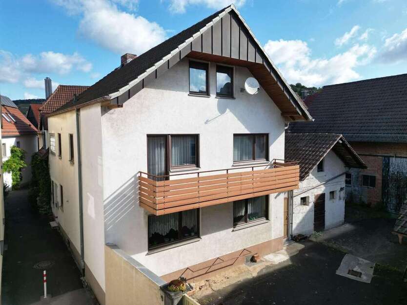 Haus zum Kaufen in Hammelburg 280.000 € 190 m²