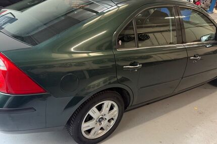 Ford Mondeo 130.500 km 1.300 &euro; Köln 50825