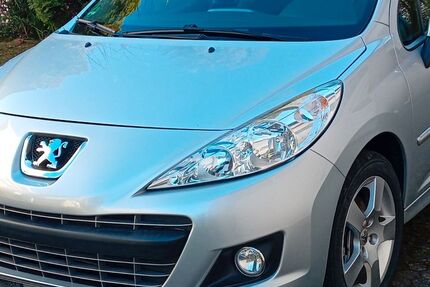 Peugeot 207 129.000 km 3.400 &euro; Dillingen 66763