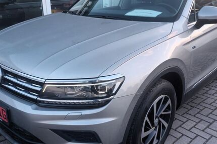 VW Tiguan 69.030 km 19.490 &euro; Limbach-Oberfrohna 09212