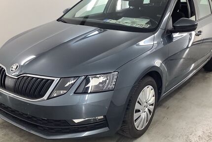 Skoda Octavia 166.000 km 9.877 &euro; Kelkheim 65779