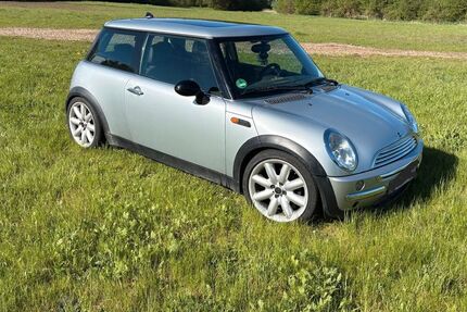 Mini Andere 137.000 km 2.300 &euro; Bützow 18246