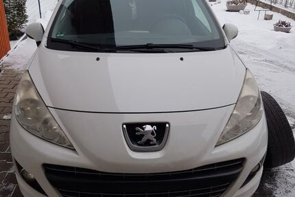 Peugeot 207 155.350 km 2.200 &euro; Egglham 84385
