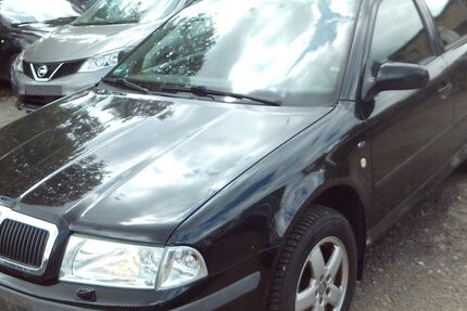 Skoda Octavia 230.000 km 1.500 &euro; Limbach-Oberfrohna 09212