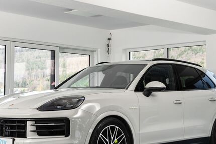 Porsche Cayenne 16.000 km 95.000 &euro; Rietheim-Weilheim 78604