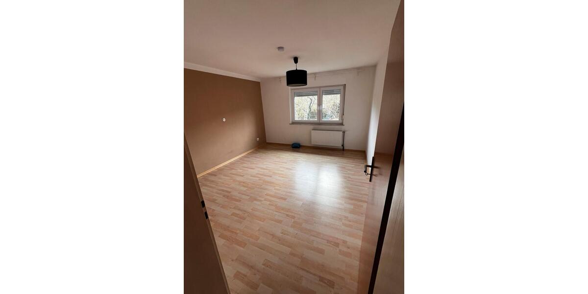 Etagenwohnung Wertheim - 4 Zimmer, 89 m&sup2;, 795&euro; | Angebot:25523169