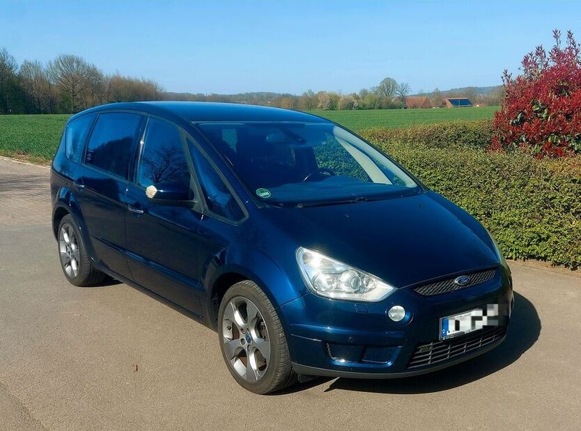 S-Max