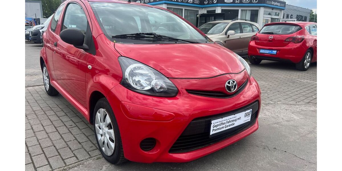 Toyota Aygo (X) 109.900 km 4.490 &euro; Berlin 12681