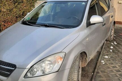 Kia ceed Sportswagon 143.845 km 1.399 &euro; Greiz 07973