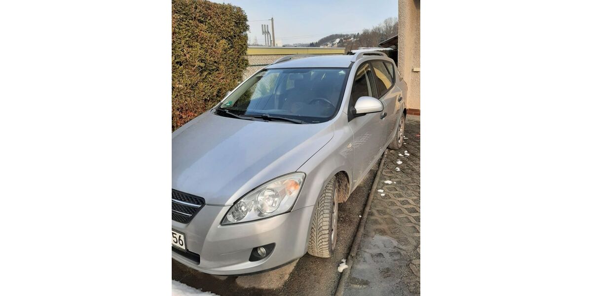 Kia ceed Sportswagon 143.845 km 1.399 &euro; Greiz 07973