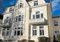 Erstbezug nach Sanierung: Exklusive 2-Zimmer-Dachgeschoßwohnung