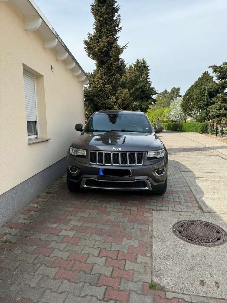 Grand Cherokee