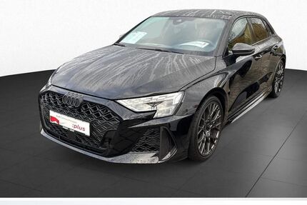 Audi RS3 9.483 km 67.980 € Schwabach 91126