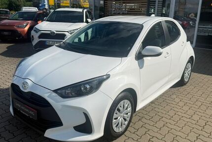 Toyota Yaris 7.700 km 13.950 &euro; Halberstadt 38820